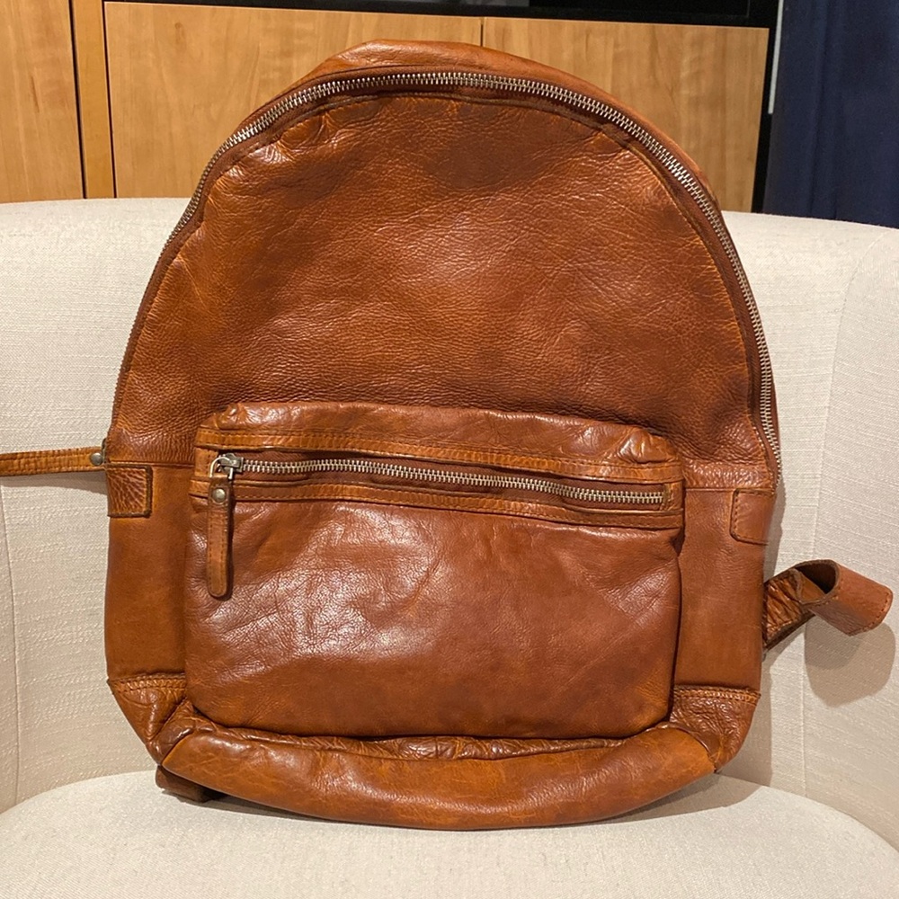 Vilenca Leather Backpack in Cognac